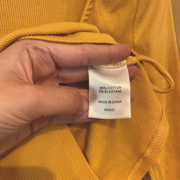 Ribbed Mustard Long Sleeve Crop - Picture 4 of 8